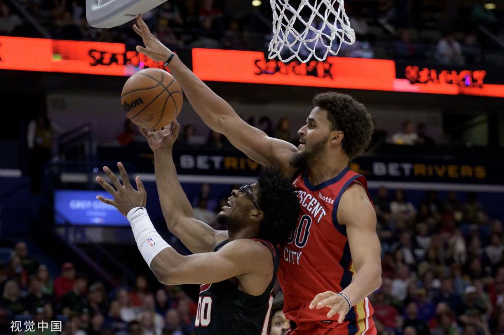 其中杰出的 其中杰出的