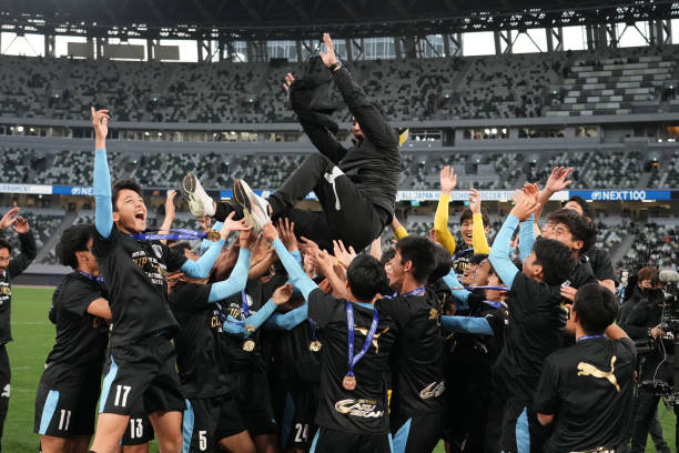 那不勒斯的 那不勒斯的